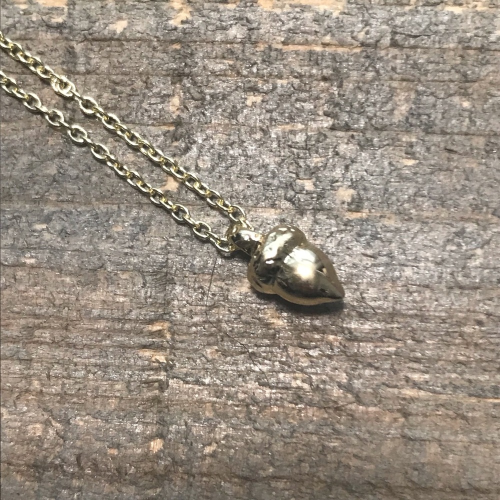 Dantiy Gold Tone Acorn Necklace